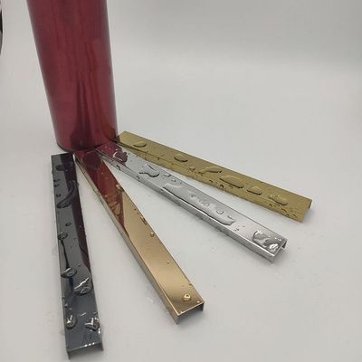 JIS標準304ステンレススチール U Vプロファイルタイルトリム 装飾的な縁保護のためのカラープレート