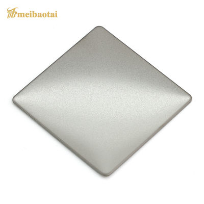 お買い得 DIN 標準 ブラッシュ 表面 0.65mm 厚さ 装飾用ステンレス 鋼板 建築 装飾用 オンライン