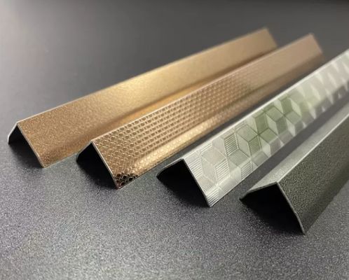 2438mm長のV溝付きエッジを持つ304グレードステンレス鋼L字型タイルトリム（壁および床用）