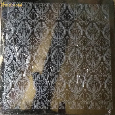 お買い得 黒いミラーによってエッチングされるステンレス鋼 シートの厚さ0.3mm AISI オンライン